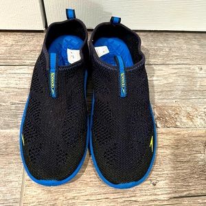 Speedo Women’s Watershoes size 6